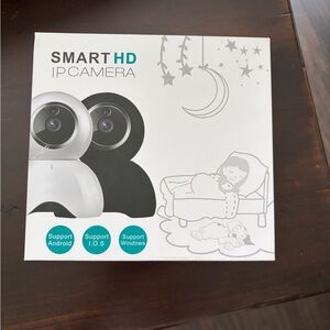 NEW Smart HD IP Pet Camera - White